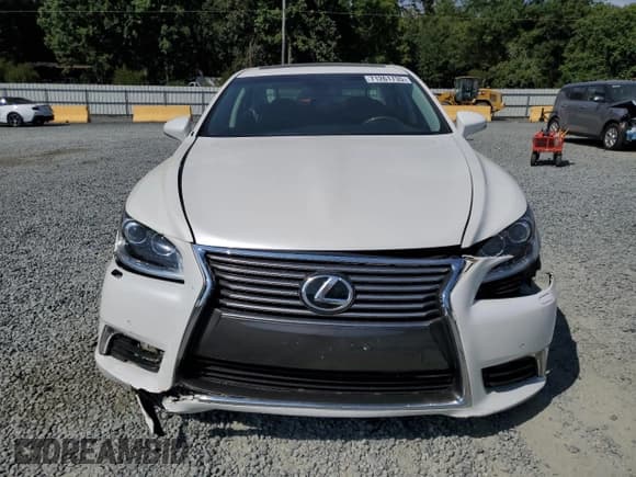 ✅ 2013 Lexus LS 460 • VIN: JTHBL5EF9D5124365 • Лот: 71261735. Опубликован ранее на Copart с пробегом 107 198 миль. Бесплатный доступ к архиву аукционных продаж из США и подробный отчёт об истории автомобиля на DreamBid. Изображение 5.