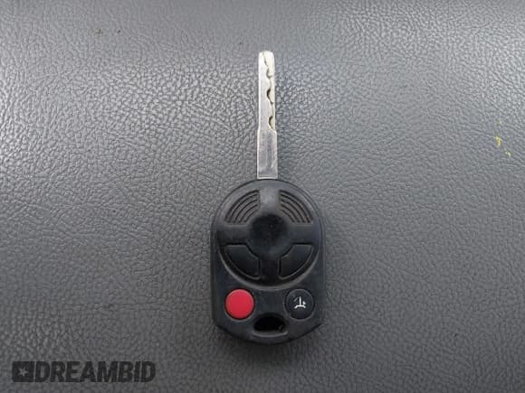 ✅ 2017 Ford Transit • VIN: 1FTYE1YMXHKA68209 • Lot: 43036951. Wystawiony na IAAI z przebiegiem 124 871 mil. Bezpłatny archiwum sprzedaży aukcyjnych z USA i szczegółowy raport historii pojazdu na DreamBid. Zdjęcie 11.