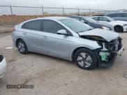 ✅ 2022 Hyundai Ioniq Blue • VIN: KMHC65LCXNU266510 • Lot: 41435358. Wystawiony na IAAI z przebiegiem 82 463 mil. Bezpłatny archiwum sprzedaży aukcyjnych z USA i szczegółowy raport historii pojazdu na DreamBid. Zdjęcie 1.