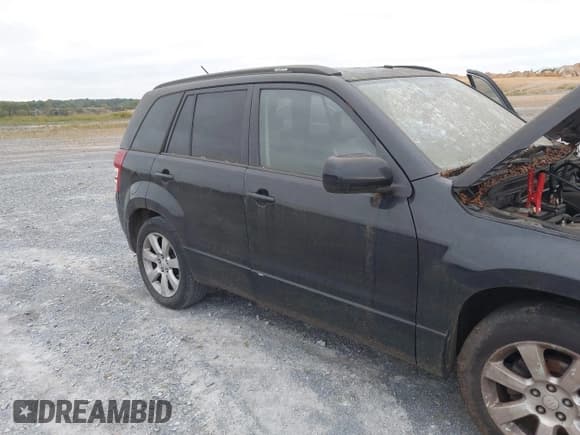 ✅ 2012 Suzuki Grand Vitara Limited • VIN: JS3TE0D72C4100220 • Lot: 43399361. Listed on IAAI with 196,385 mi. Free auction sales archive from the USA and detailed vehicle history report at DreamBid. Image 6.