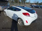 ✅ 2014 Hyundai Veloster • VIN: KMHTC6AD9EU185928 • Lot: 41720927. Wystawiony na IAAI z przebiegiem 94 023 mil. Bezpłatny archiwum sprzedaży aukcyjnych z USA i szczegółowy raport historii pojazdu na DreamBid. Zdjęcie 3.