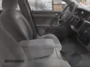 ✅ 2006 Buick Lucerne CX • VIN: 1G4HP57216U172618 • Lot: 43537360. Wystawiony na IAAI z przebiegiem 122 624 mil. Bezpłatny archiwum sprzedaży aukcyjnych z USA i szczegółowy raport historii pojazdu na DreamBid. Zdjęcie 5.