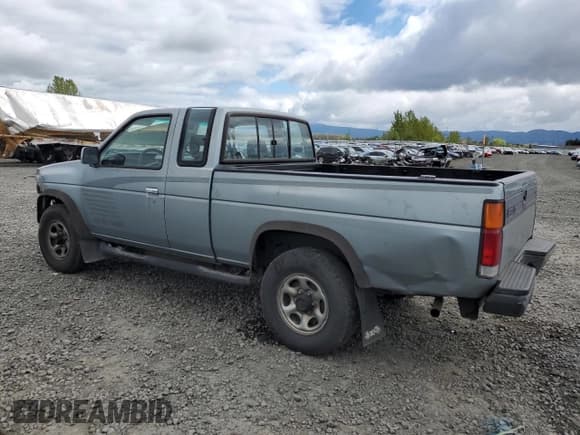 ✅ 1993 Nissan Frontier SE • VIN: 1N6HD16Y0PC408188 • Лот: 71028394. Опубликован ранее на Copart с пробегом 258 939 миль. Бесплатный доступ к архиву аукционных продаж из США и подробный отчёт об истории автомобиля на DreamBid. Изображение 2.