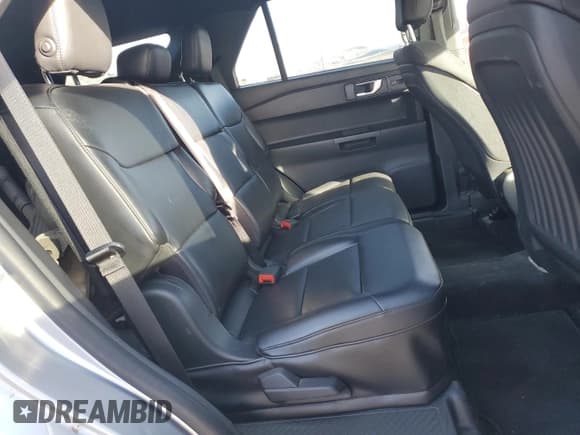 ✅ 2020 Ford Police Interceptor Utility • VIN: 1FM5K8AC3LGB23824 • Лот: 92033965. Опубликован ранее на Copart с пробегом 104 974 миль. Бесплатный доступ к архиву аукционных продаж из США и подробный отчёт об истории автомобиля на DreamBid. Изображение 11.