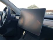 ✅ 2023 Tesla Model Y Performance • VIN: 7SAYGDEFXPF711562 • Lot: 43081300. Wystawiony na IAAI z przebiegiem Nie podano. Bezpłatny archiwum sprzedaży aukcyjnych z USA i szczegółowy raport historii pojazdu na DreamBid. Zdjęcie 14.