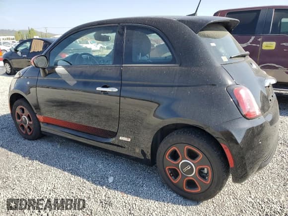 ✅ 2016 FIAT 500e • VIN: 3C3CFFGE2GT170300 • Lot: 54011115. Listed on Copart with 28,674 mi. Free auction sales archive from the USA and detailed vehicle history report at DreamBid. Image 2.