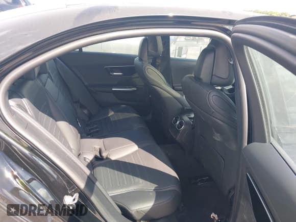 ✅ 2024 Mercedes-Benz C 300 • VIN: W1KAF4GB6RR161310 • Lot: 43521847. Listed on IAAI with 11,319 mi. Free auction sales archive from the USA and detailed vehicle history report at DreamBid. Image 8.