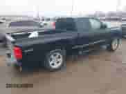 2010 Dodge Dakota Bighorn/Lonestar with VIN 1D7CW3BKXAS104194, listed as a IAAI auction lot 41715084 with 188,981 mi miles and . Bid and sale history available at DreamBid. Image 4.