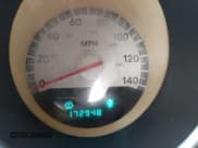 ✅ 2010 Dodge Challenger SE • VIN: 2B3CJ4DV4AH240643 • Lot: 40312016. Wystawiony na IAAI z przebiegiem 172 948 mil. Bezpłatny archiwum sprzedaży aukcyjnych z USA i szczegółowy raport historii pojazdu na DreamBid. Zdjęcie 16.