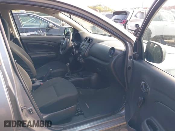 ✅ 2013 Nissan Versa SV • VIN: 3N1CN7AP2DL888622 • Lot: 43165398. Listed on IAAI with 112,065 mi. Free auction sales archive from the USA and detailed vehicle history report at DreamBid. Image 5.