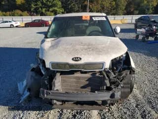 ✅ 2015 Kia Soul • VIN: KNDJN2A23F7809154 • Лот: 87447915. Опубликован ранее на Copart с пробегом 71 583 миль. Бесплатный доступ к архиву аукционных продаж из США и подробный отчёт об истории автомобиля на DreamBid. Изображение 5.