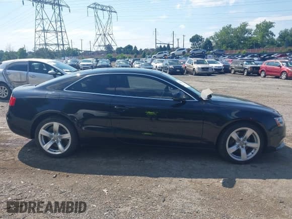✅ 2014 Audi A5 Premium Plus • VIN: WAULFAFR3EA016716 • Лот: 42688424. Опубликован ранее на IAAI с пробегом 76 591 миль. Бесплатный доступ к архиву аукционных продаж из США и подробный отчёт об истории автомобиля на DreamBid. Изображение 14.