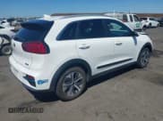✅ 2020 Kia Niro EX Premium • VIN: KNDCE3LG7L5080350 • Лот: 43031733. Опубликован ранее на IAAI с пробегом 42 879 миль. Бесплатный доступ к архиву аукционных продаж из США и подробный отчёт об истории автомобиля на DreamBid. Изображение 4.