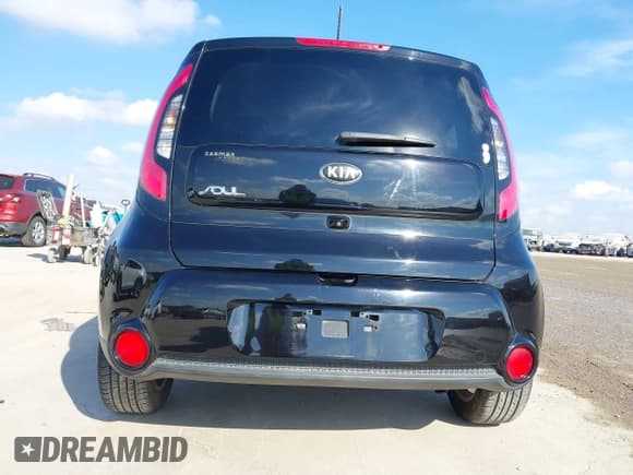 ✅ 2016 Kia Soul + • VIN: KNDJX3A51G7370418 • Lot: 43243176. Wystawiony na IAAI z przebiegiem 96 940 mil. Bezpłatny archiwum sprzedaży aukcyjnych z USA i szczegółowy raport historii pojazdu na DreamBid. Zdjęcie 16.