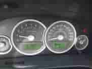 2005 Mercury Mariner Luxury z VIN 4M2YU56185DJ17484, wystawiony jako IAAI lot #42364348 z przebiegiem 199 262 mil mil oraz . Historia ofert i sprzedaży dostępna na DreamBid. Obrazek 7.