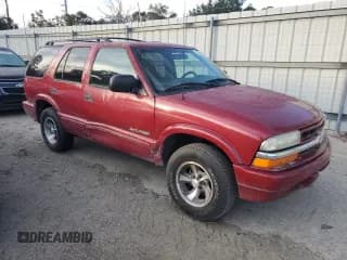 ✅ 2003 Chevrolet Blazer LS • VIN: 1GNCS13X53K112153 • Lot: 89269295. Wystawiony na Copart z przebiegiem Nie podano. Bezpłatny archiwum sprzedaży aukcyjnych z USA i szczegółowy raport historii pojazdu na DreamBid. Zdjęcie 4.