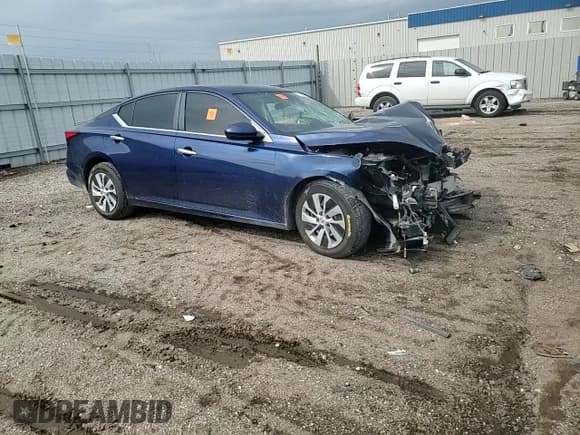 ✅ 2019 Nissan Altima S • VIN: 1N4BL4BV5KC236425 • Лот: 71208025. Опубликован ранее на Copart с пробегом 103 134 миль. Бесплатный доступ к архиву аукционных продаж из США и подробный отчёт об истории автомобиля на DreamBid. Изображение 13.