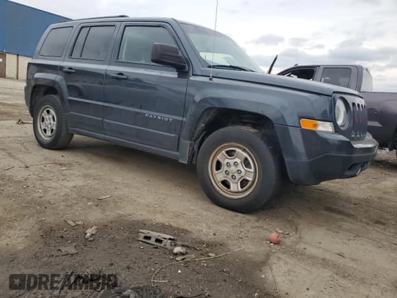 ✅ 2015 Jeep Patriot Altitude • VIN: 1C4NJRBB5FD268971 • Лот: 91673665. Опубликован ранее на Copart с пробегом 134 721 миль. Бесплатный доступ к архиву аукционных продаж из США и подробный отчёт об истории автомобиля на DreamBid. Изображение 4.