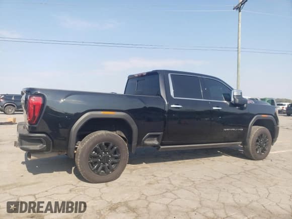 ✅ 2022 GMC Sierra 2500HD Denali • VIN: 1GT19REY0NF144066 • Lot: 68199615. Wystawiony na Copart z przebiegiem 64 969 mil. Bezpłatny archiwum sprzedaży aukcyjnych z USA i szczegółowy raport historii pojazdu na DreamBid. Zdjęcie 3.