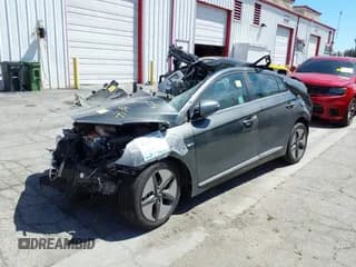 ✅ 2020 Hyundai Ioniq SEL • VIN: KMHC85LC8LU235019 • Lot: 41882705. Wystawiony na IAAI z przebiegiem Nie podano. Bezpłatny archiwum sprzedaży aukcyjnych z USA i szczegółowy raport historii pojazdu na DreamBid. Zdjęcie 2.