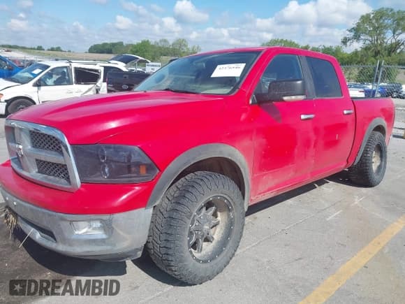 ✅ 2009 Dodge 1500 Laramie • VIN: 1D3HV13T89J526794 • Lot: 42376546. Wystawiony na IAAI z przebiegiem 237 001 mil. Bezpłatny archiwum sprzedaży aukcyjnych z USA i szczegółowy raport historii pojazdu na DreamBid. Zdjęcie 17.