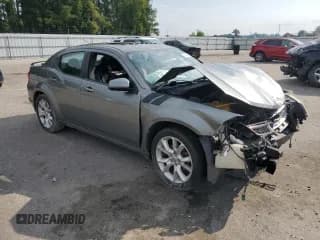 ✅ 2012 Dodge Avenger R/T • VIN: 1C3CDZBG1CN121339 • Лот: 73633534. Опубликован ранее на Copart с пробегом 191 135 миль. Бесплатный доступ к архиву аукционных продаж из США и подробный отчёт об истории автомобиля на DreamBid. Изображение 4.