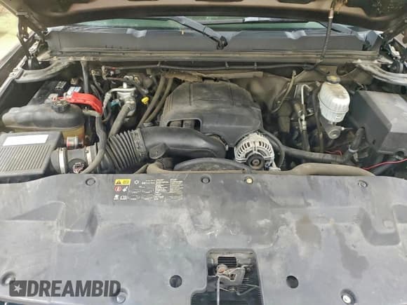 ✅ 2007 Chevrolet Silverado 2500HD Work Truck • VIN: 1GCHK29K97E529697 • Lot: 94190415. Wystawiony na Copart z przebiegiem 145 783 mil. Bezpłatny archiwum sprzedaży aukcyjnych z USA i szczegółowy raport historii pojazdu na DreamBid. Zdjęcie 11.