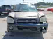 2005 Hyundai Santa Fe GLS z VIN KM8SC73E75U938928, wystawiony jako IAAI lot #42298752 z przebiegiem 147 476 mil mil oraz . Historia ofert i sprzedaży dostępna na DreamBid. Obrazek 12.