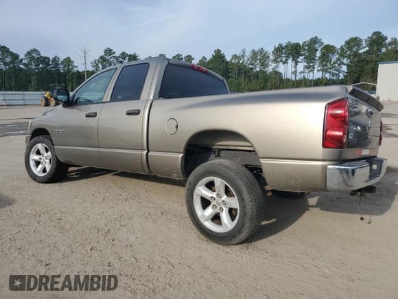 ✅ 2008 Dodge 1500 SLT • VIN: 1D7HA18N28J117631 • Лот: 73342754. Опубликован ранее на Copart с пробегом Не указан. Бесплатный доступ к архиву аукционных продаж из США и подробный отчёт об истории автомобиля на DreamBid. Изображение 2.