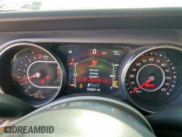 ✅ 2021 Jeep Gladiator Mojave • VIN: 1C6JJTEGXML528164 • Lot: 68764015. Listed on Copart with 102,261 mi. Free auction sales archive from the USA and detailed vehicle history report at DreamBid. Image 9.