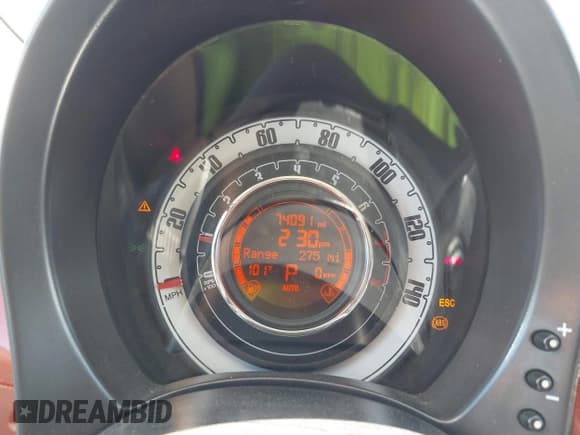 ✅ 2012 FIAT 500 Gucci • VIN: 3C3CFFER8CT370548 • Лот: 42028846. Опубликован ранее на IAAI с пробегом 74 091 миль. Бесплатный доступ к архиву аукционных продаж из США и подробный отчёт об истории автомобиля на DreamBid. Изображение 7.