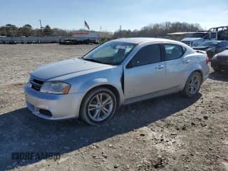 ✅ 2012 Dodge Avenger SE • VIN: 1C3CDZAG2CN256136 • Lot: 87526015. Wystawiony na Copart z przebiegiem 100 002 mil. Bezpłatny archiwum sprzedaży aukcyjnych z USA i szczegółowy raport historii pojazdu na DreamBid. Zdjęcie 1.