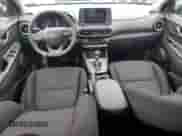 2022 Hyundai Kona SEL с VIN KM8K32AB7NU881304, выставлен на аукционе Copart как лот 86179825 с пробегом 41 287 миль миль и Списание • Salvage title. История ставок и продаж доступна на DreamBid. Изображение 8.