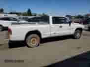 1999 Dodge Dakota SLT z VIN 1B7GG22X5XS125249, wystawiony jako Copart lot #51854885 z przebiegiem 169 018 mil mil oraz Czysty tytuł • Clean title. Historia ofert i sprzedaży dostępna na DreamBid. Obrazek 3.