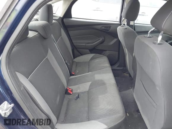 ✅ 2012 Ford Focus SE • VIN: 1FAHP3F21CL163449 • Лот: 42296901. Опубликован ранее на IAAI с пробегом 229 857 миль. Бесплатный доступ к архиву аукционных продаж из США и подробный отчёт об истории автомобиля на DreamBid. Изображение 8.