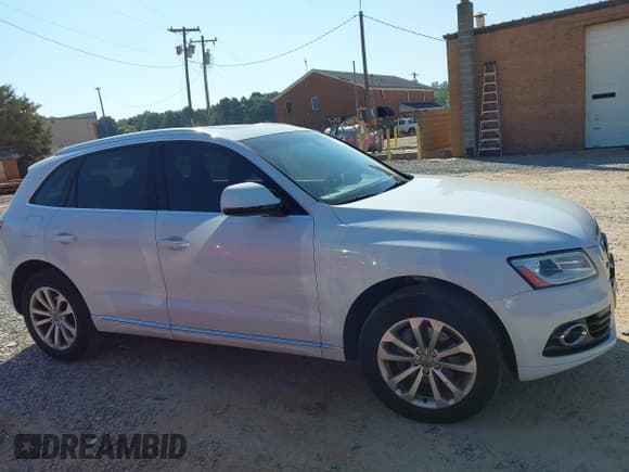 ✅ 2016 Audi Q5 Premium Plus • VIN: WA1L2AFP7GA116926 • Лот: 43206069. Опубликован ранее на IAAI с пробегом 130 708 миль. Бесплатный доступ к архиву аукционных продаж из США и подробный отчёт об истории автомобиля на DreamBid. Изображение 13.