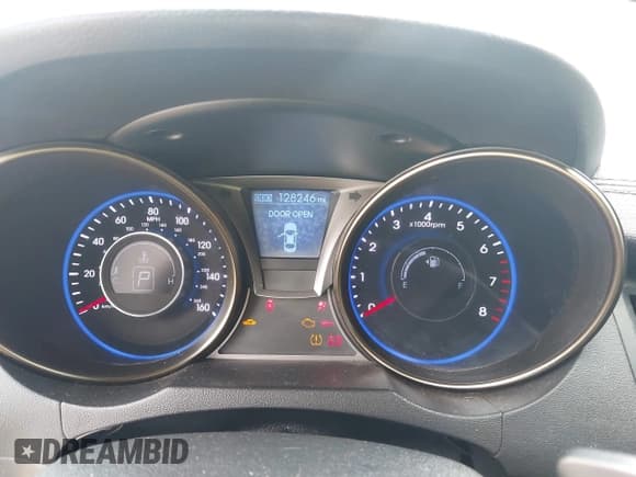 ✅ 2013 Hyundai Genesis Coupe 2.0T • VIN: KMHHT6KD0DU091858 • Lot: 42923154. Wystawiony na IAAI z przebiegiem 128 246 mil. Bezpłatny archiwum sprzedaży aukcyjnych z USA i szczegółowy raport historii pojazdu na DreamBid. Zdjęcie 7.