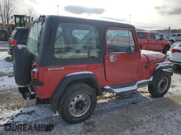 ✅ 1990 Jeep Wrangler S • VIN: 2J4FY19EXLJ514335 • Lot: 86919054. Wystawiony na Copart z przebiegiem 126 364 mil. Bezpłatny archiwum sprzedaży aukcyjnych z USA i szczegółowy raport historii pojazdu na DreamBid. Zdjęcie 3.