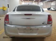 ✅ 2012 Chrysler 300 Limited • VIN: 2C3CCAHG2CH169744 • Лот: 91690095. Опубликован ранее на Copart с пробегом 204 813 миль. Бесплатный доступ к архиву аукционных продаж из США и подробный отчёт об истории автомобиля на DreamBid. Изображение 6.