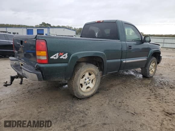 ✅ 2004 GMC Sierra 1500 SLE • VIN: 1GTEK14T14Z150999 • Лот: 90112715. Опубликован ранее на Copart с пробегом 254 223 миль. Бесплатный доступ к архиву аукционных продаж из США и подробный отчёт об истории автомобиля на DreamBid. Изображение 3.