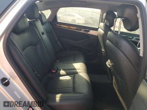 ✅ 2016 Hyundai Genesis 3.8L • VIN: KMHGN4JE5GU120392 • Lot: 75230184. Wystawiony na Copart z przebiegiem 159 960 mil. Bezpłatny archiwum sprzedaży aukcyjnych z USA i szczegółowy raport historii pojazdu na DreamBid. Zdjęcie 10.