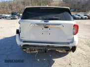 ✅ 2024 Ford Explorer XLT • VIN: 1FMSK8DH0RGA44890 • Lot: 46309225. Wystawiony na Copart z przebiegiem 9 921 mil. Bezpłatny archiwum sprzedaży aukcyjnych z USA i szczegółowy raport historii pojazdu na DreamBid. Zdjęcie 6.