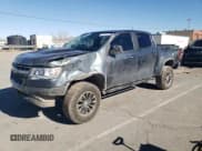 ✅ 2019 Chevrolet Colorado 4WD ZR2 • VIN: 1GCGTEENXK1338557 • Лот: 82151483. Опубликован ранее на Copart с пробегом 57 180 миль. Бесплатный доступ к архиву аукционных продаж из США и подробный отчёт об истории автомобиля на DreamBid. Изображение 1.