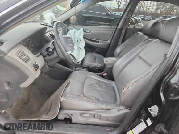 2001 Honda Accord EX z VIN 1HGCG16591A036378, wystawiony jako Copart lot #90289725 z przebiegiem Nie podano mil oraz Szkoda całkowita • Salvage title. Historia ofert i sprzedaży dostępna na DreamBid. Obrazek 7.