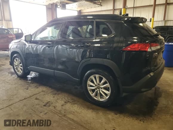 ✅ 2023 Toyota Corolla Cross LE • VIN: 7MUBAABG6PV063509 • Lot: 84246745. Listed on Copart with 41,685 mi. Free auction sales archive from the USA and detailed vehicle history report at DreamBid. Image 2.