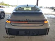 ✅ 2025 Hyundai Ioniq 6 SEL • VIN: KMHM34AA4SA084761 • Лот: 70647875. Опубликован ранее на Copart с пробегом 9 914 миль. Бесплатный доступ к архиву аукционных продаж из США и подробный отчёт об истории автомобиля на DreamBid. Изображение 6.