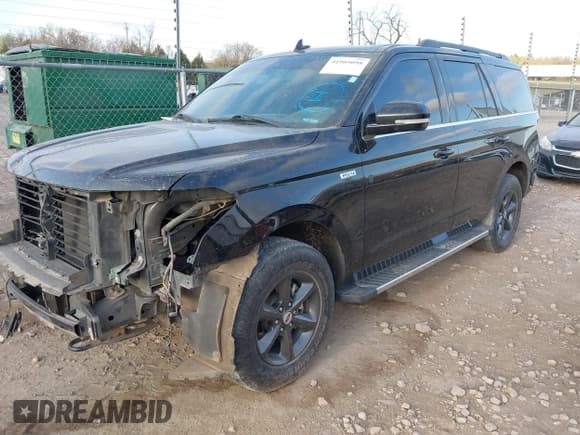 ✅ 2019 Ford Expedition XLT • VIN: 1FMJU1JTXKEA30678 • Lot: 41905098. Listed on IAAI with 156,746 mi. Free auction sales archive from the USA and detailed vehicle history report at DreamBid. Image 19.