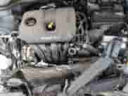 2019 Hyundai Kona SE z VIN KM8K12AA9KU231026, wystawiony jako Copart lot #69790512 z przebiegiem 24 535 mil mil oraz . Historia ofert i sprzedaży dostępna na DreamBid. Obrazek 13.