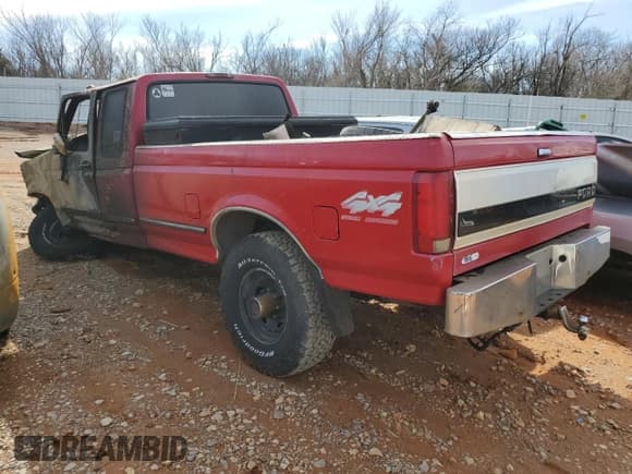 ✅ 1996 Ford F-250 • VIN: 1FTHX26F9TEB20618 • Lot: 40849684. Listed on Copart with Not provided. Free auction sales archive from the USA and detailed vehicle history report at DreamBid. Image 2.