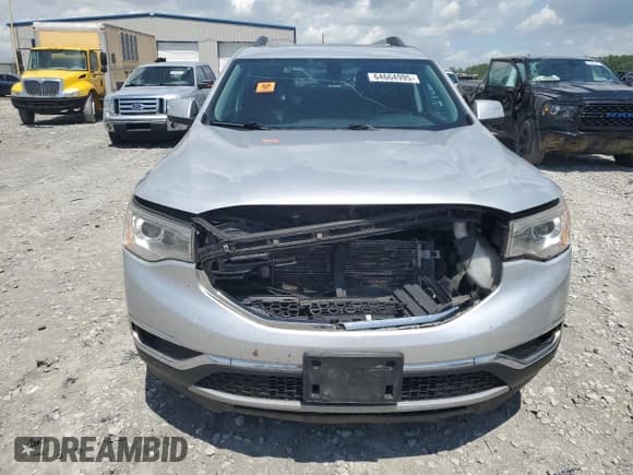 ✅ 2017 GMC Acadia SLT • VIN: 1GKKNMLA0HZ186639 • Lot: 64664995. Wystawiony na Copart z przebiegiem 186 135 mil. Bezpłatny archiwum sprzedaży aukcyjnych z USA i szczegółowy raport historii pojazdu na DreamBid. Zdjęcie 5.